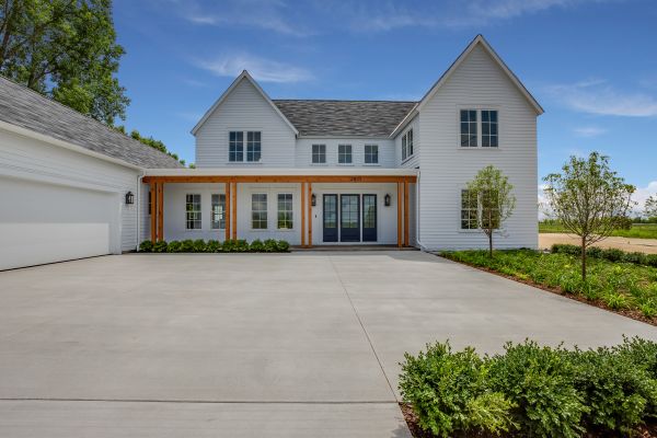 Cost of Concrete Driveway Service in Tracy
