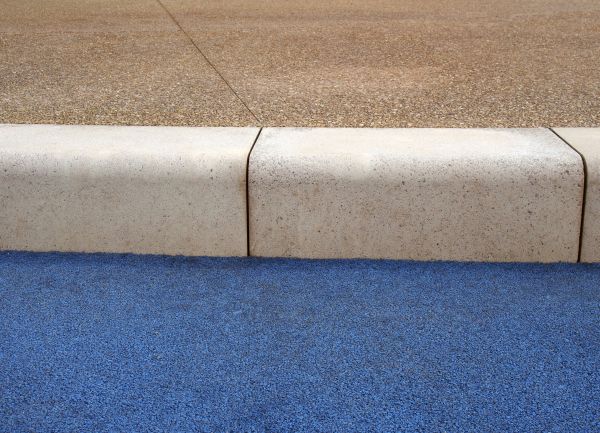 Cost of Curb And Sidewalk Installation in Tracy