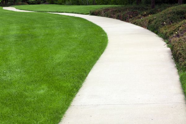 Cost of Pathway Construction in Tracy