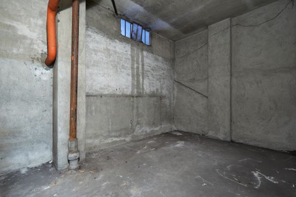 Cost of Basement Wall Construction in Tracy